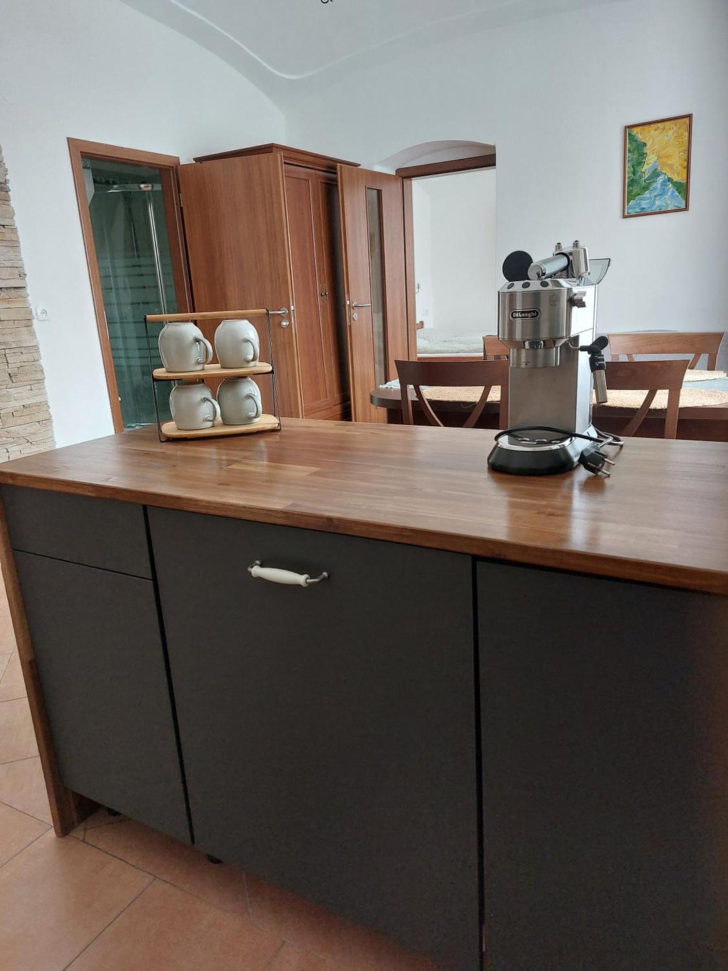 Dvur U Kaplicky Apartman Žďár nad Sázavou Kültér fotó